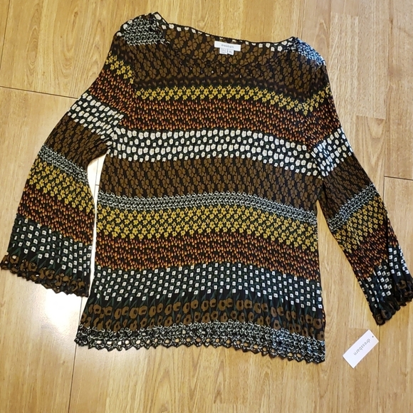 dressbarn Tops - NWT dressbarn brown stripe crinkle top XL